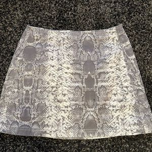 BDG URBAN OUTFITTERS SKIRT